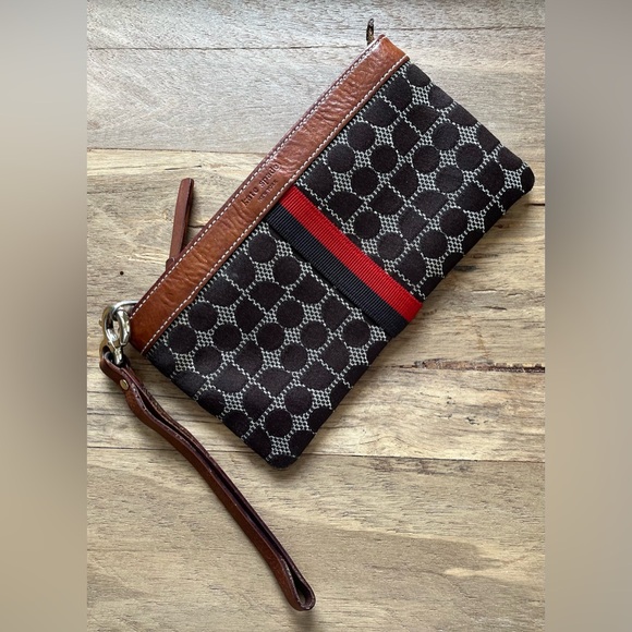 Kate Spade Chrissy Noel Wristlet Chocolate - Picture 5 of 16